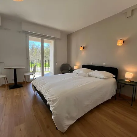 Bienvenue A L'oustalet 1